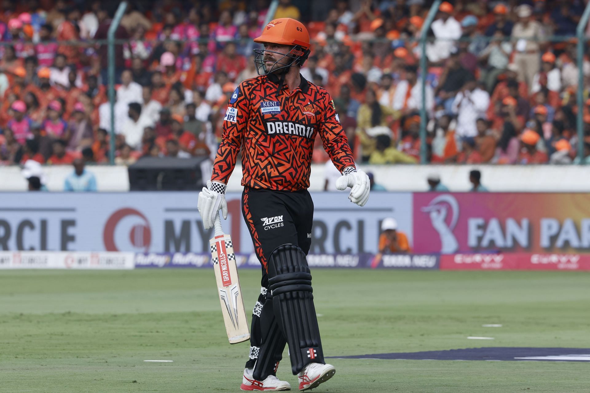 Travis Head walks off after being dismissed. (Credits: Getty)